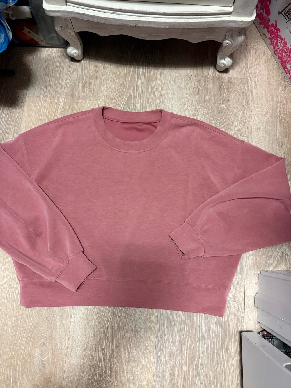 Lululemon Oversized Crop Crew - Dusty Rose